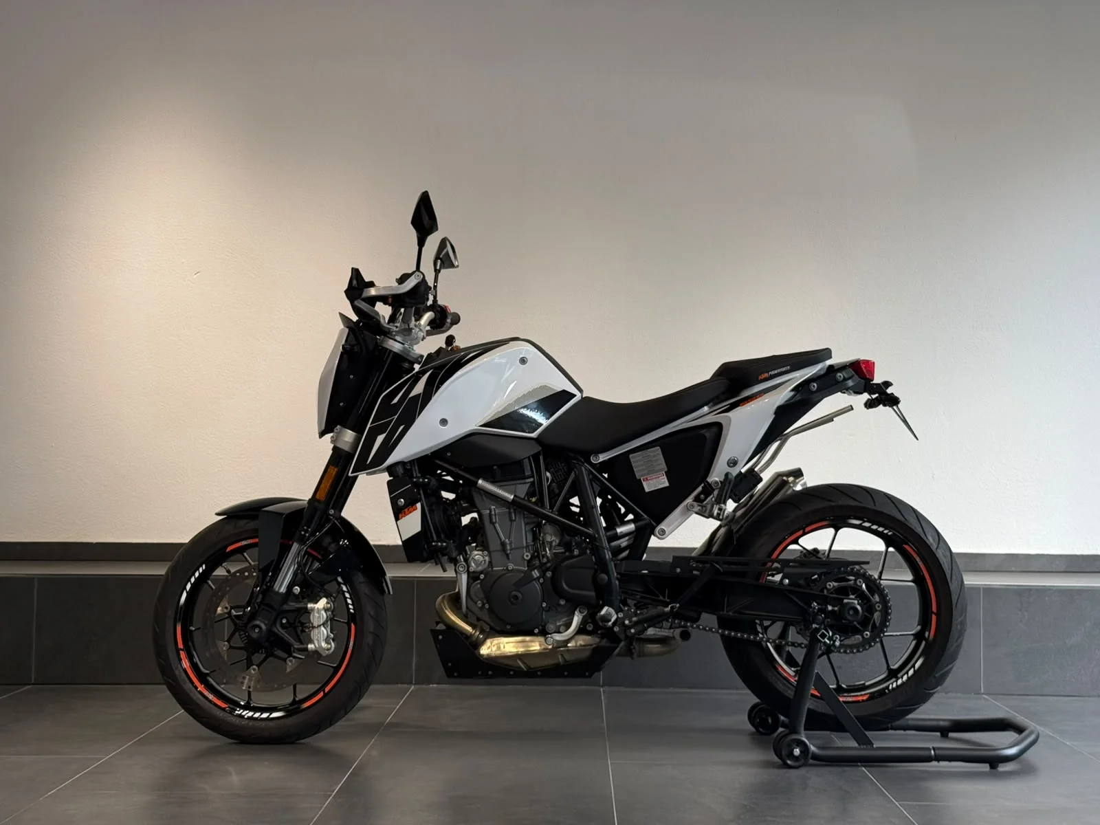 KTM 690 Duke | 8689 Km | Scheckheft | A2
